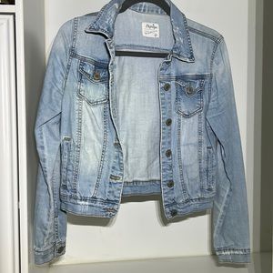 Jean jacket in small size